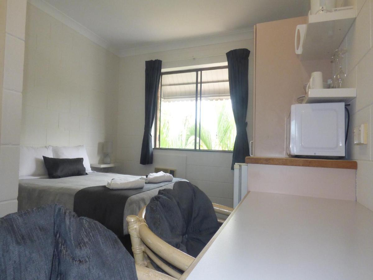 Banjo Paterson Motor Inn Townsville Esterno foto