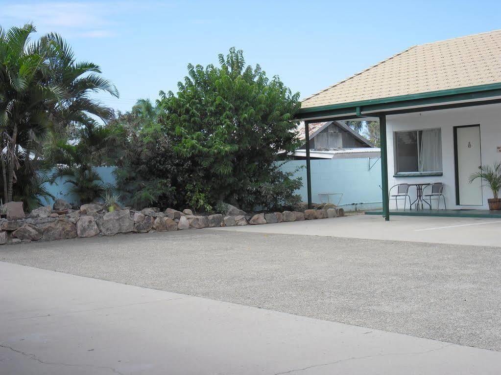 Banjo Paterson Motor Inn Townsville Esterno foto