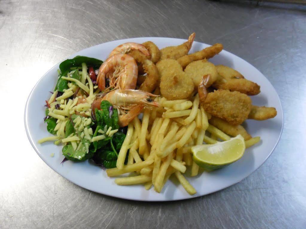 Banjo Paterson Motor Inn Townsville Esterno foto