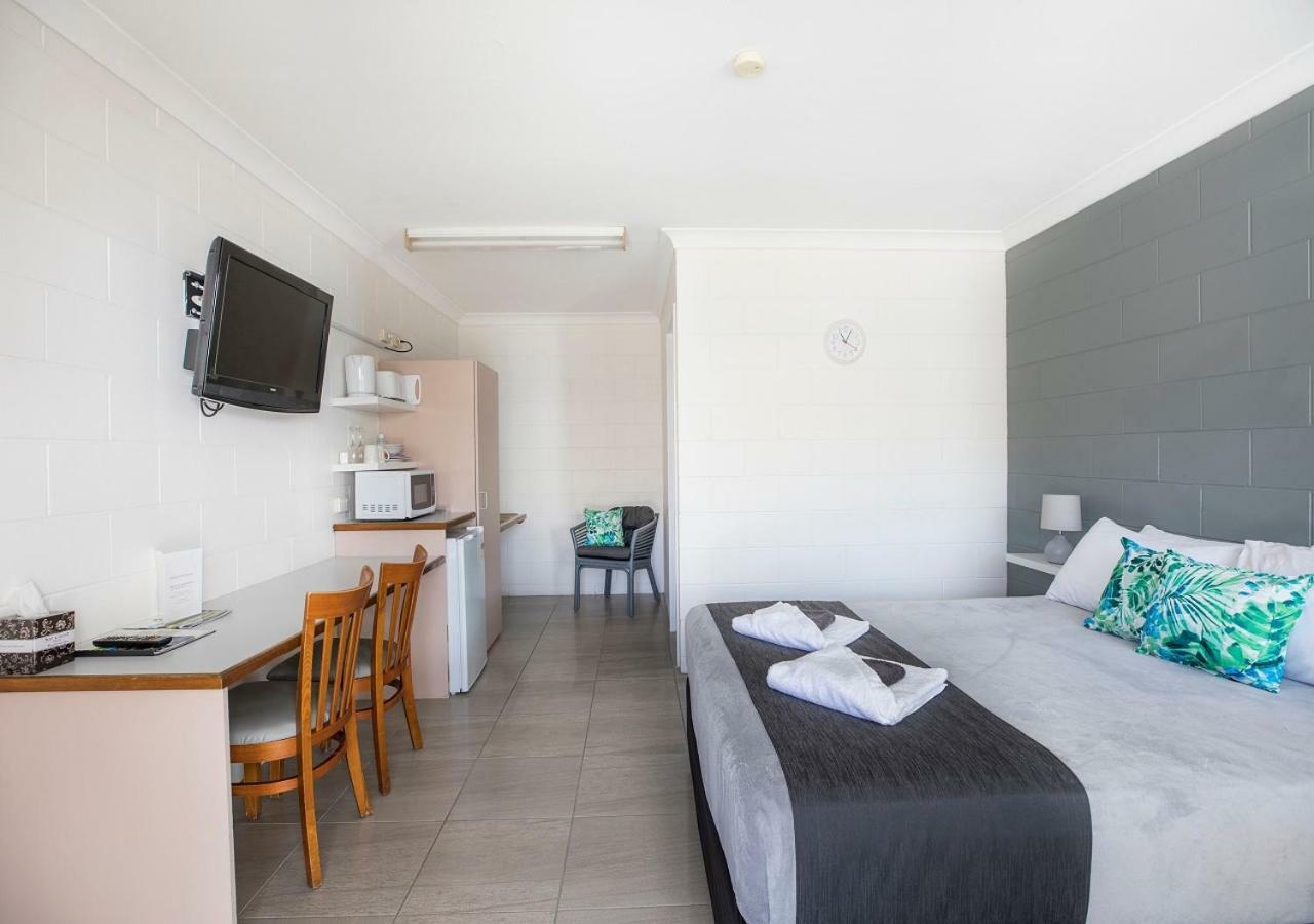 Banjo Paterson Motor Inn Townsville Esterno foto